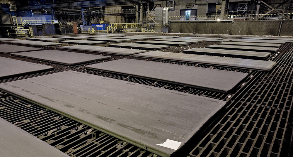 What is a wear-resistant steel plate?